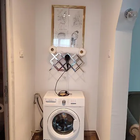 Hd Eli Apartmán
